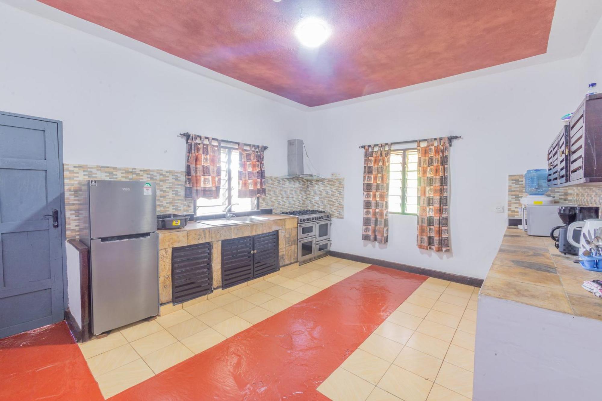 Villas Dora And Holly شاطئ دياني المظهر الخارجي الصورة